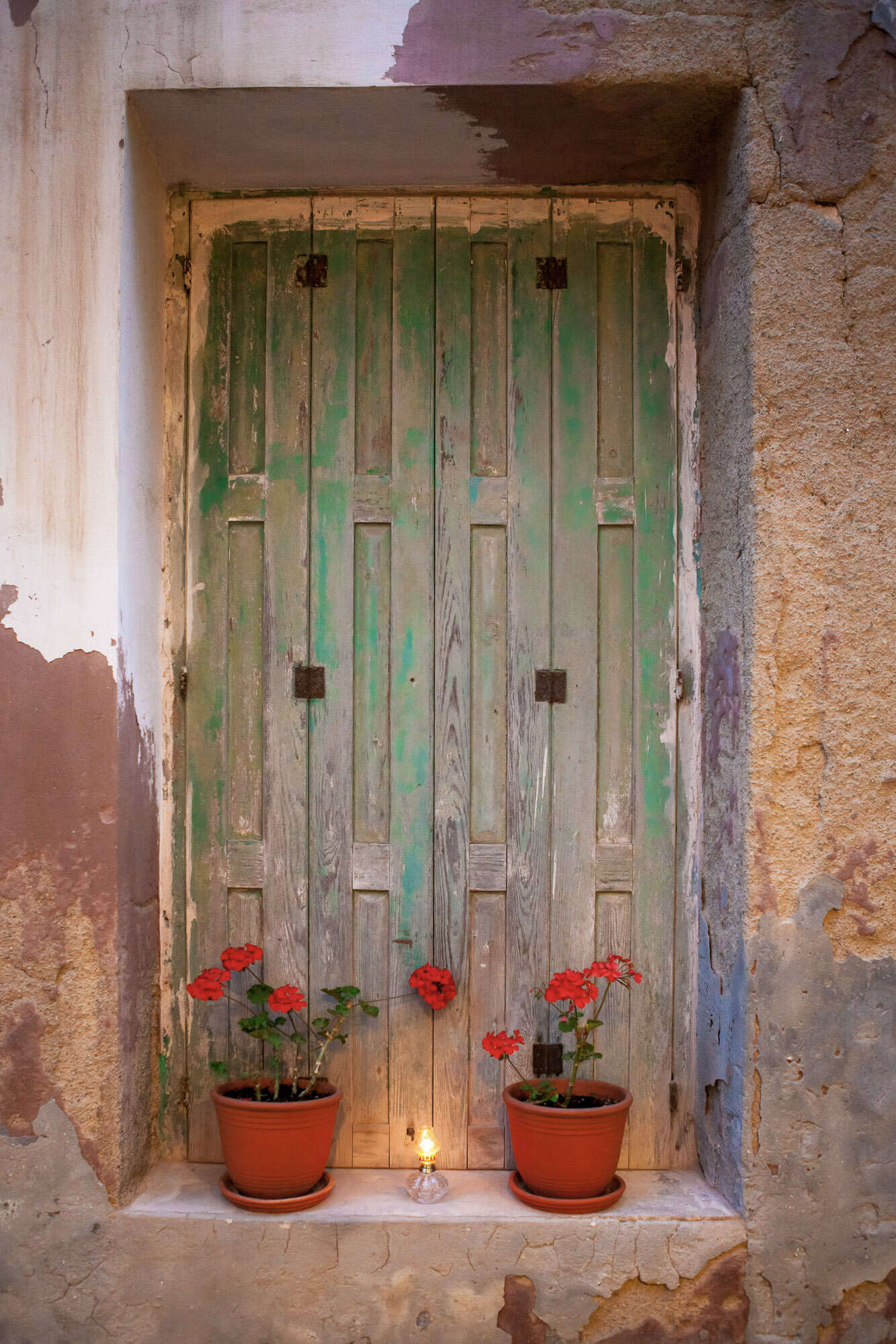 Kevin and Sheryl Photography - Candlelight Door