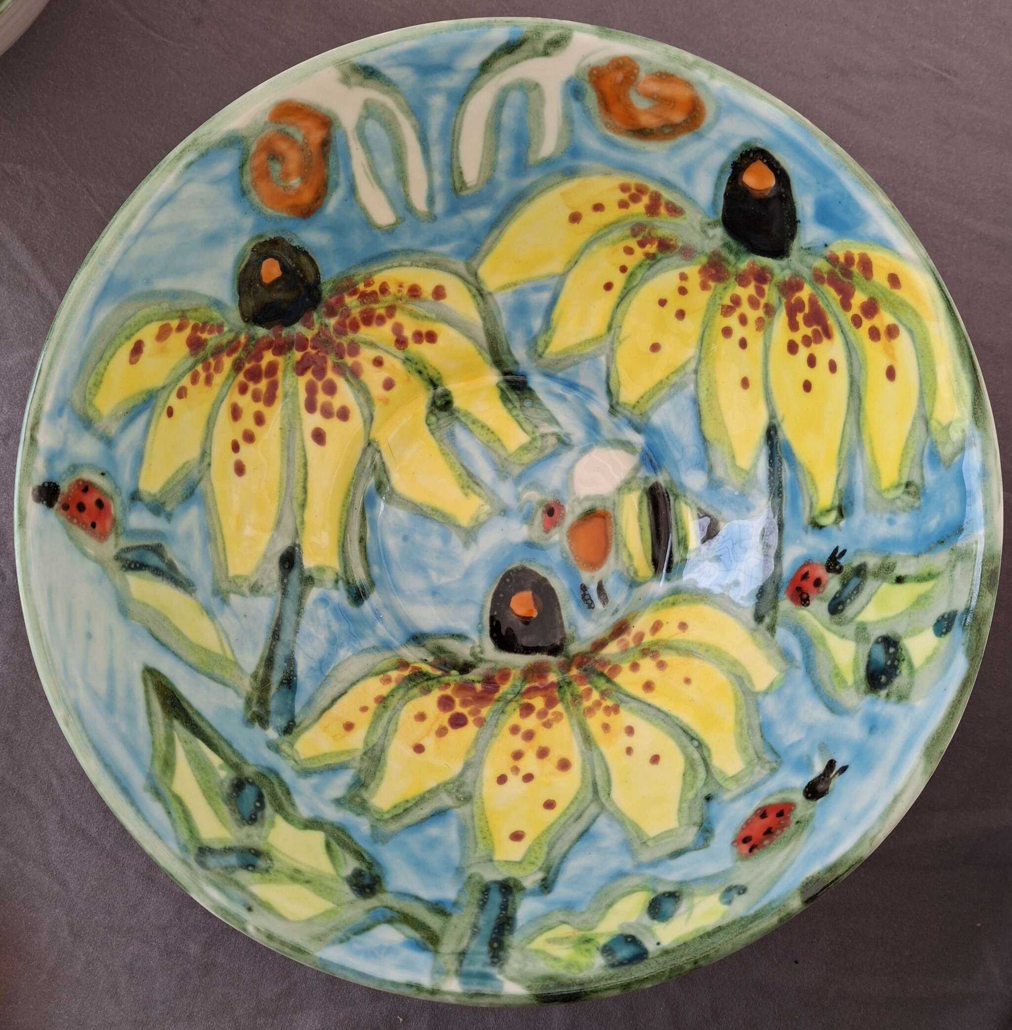 Victoria Ceramic ART - Black-eyed Susan flowers